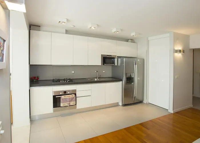 Deluxe Lea With Large Garden Split