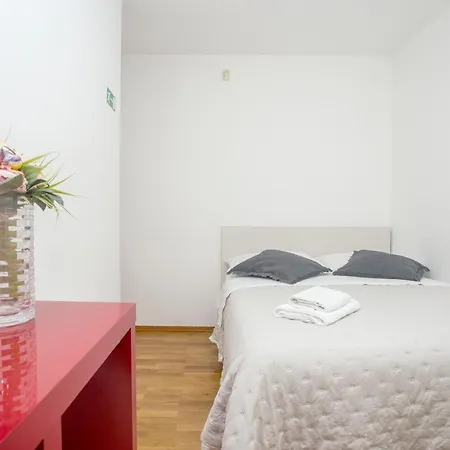 Appartement Deluxe Lea With Large Garden